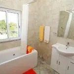 Vivenda Luz - Jacuzzi & Swimming Pool Villa