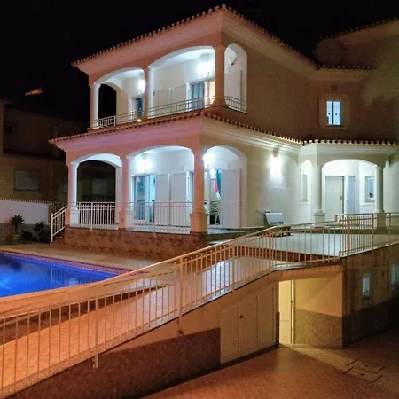 Villa Vivenda Luz - Jacuzzi & Swimming Pool *