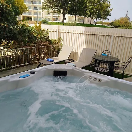 Vivenda Luz - Jacuzzi & Swimming Pool Αλμπουφέιρα