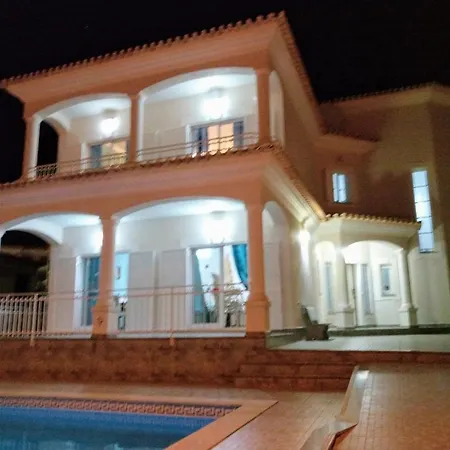 别墅 Vivenda Luz - Jacuzzi & Swimming Pool